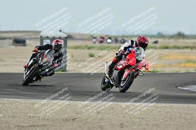 media/Apr-18-2025-TrackDaz (Fri) [[45f5874c44]]/C Group/Session 1 (Turn 7)/